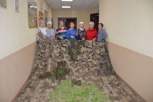 Аларның маскировка челтәрләре сугышчыларыбызны коткара: районның өлкән буыны фронтка ярдәм итә