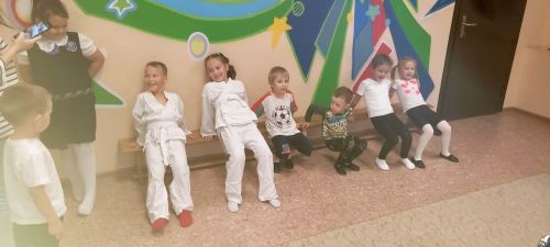 В  детском саду «Ромашка» прошел фестиваль дошкольного дзюдо, приуроченный к Дню отца