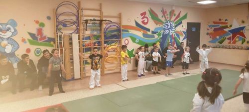 В  детском саду «Ромашка» прошел фестиваль дошкольного дзюдо, приуроченный к Дню отца