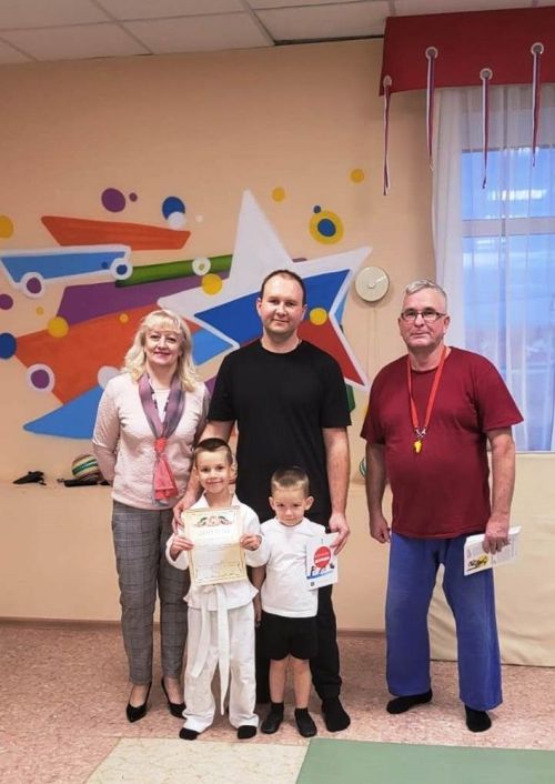 В  детском саду «Ромашка» прошел фестиваль дошкольного дзюдо, приуроченный к Дню отца