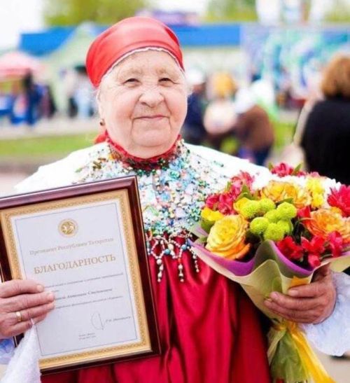 С 85-летием поздравляем Тимонину Антонину Степановну — участницу «Золотого состава» народного фольклорного ансамбля «Каравон»