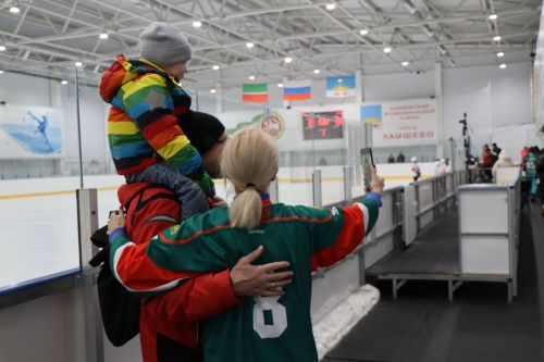 В Лаишево стартовал турнир по хоккею «Ястреб Cup»