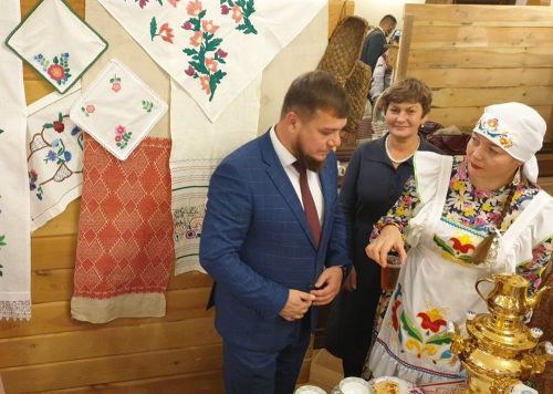 В Казани в Качаловском театре проходит День культуры Лаишевского района