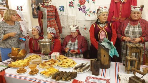 В Казани в Качаловском театре проходит День культуры Лаишевского района