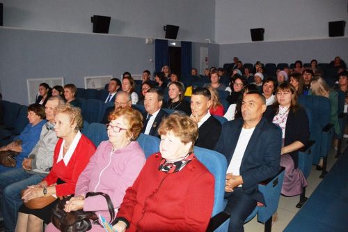 В РДК чествовали учителей Лаишевского района