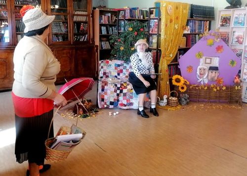 Замечательный праздник подготовили лаишевские библиотекари для своих возрастных читателей