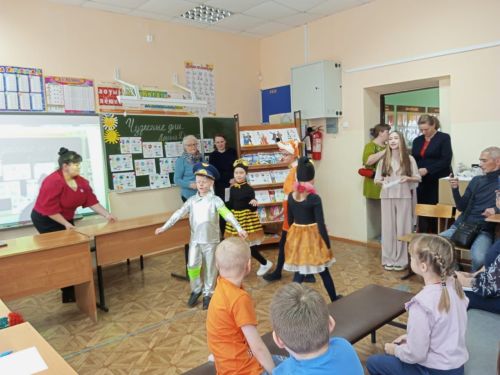 Лаишевским детям на каникулах некогда скучать