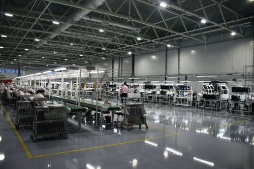 Яшь белгечләр Лаеш районындагы яңа ICL заводының җитештерү куәтләрен үзләштерә