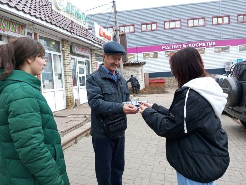 На лаишевских улицах проводилась акция по отказу от курения