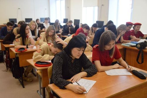 В Лаишево писали «Тест Победы»