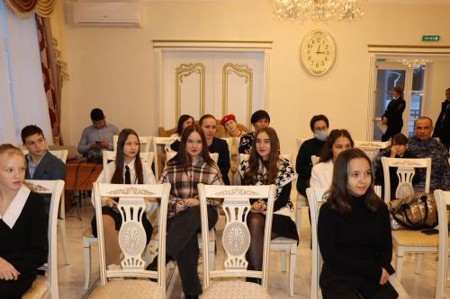 В торжественной обстановке молодым лаишевцам вручили паспорт гражданина Российской Федерации