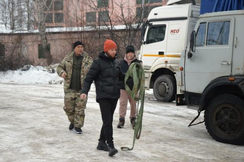 Гуманитарный груз для бойцов СВО собирали в Лаишево