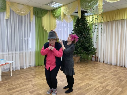 В предновогоднее путешествие по сказкам отправилилсь лаишевские дошкольники