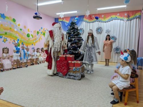 В Лаишевском районе проходят новогодние утренники