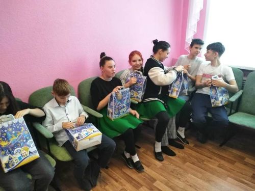 Глава Лаишевского района Ильдус Зарипов накануне Нового года посетил Лаишевский детский дом