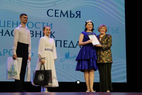 Семья из Лаишевского района выступила в финале конкурса «Нечкэбил»