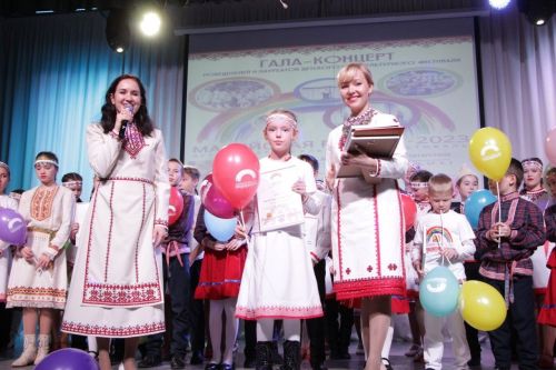 Лаишевские танцоры стали первыми на фестивале «Марийская радуга»