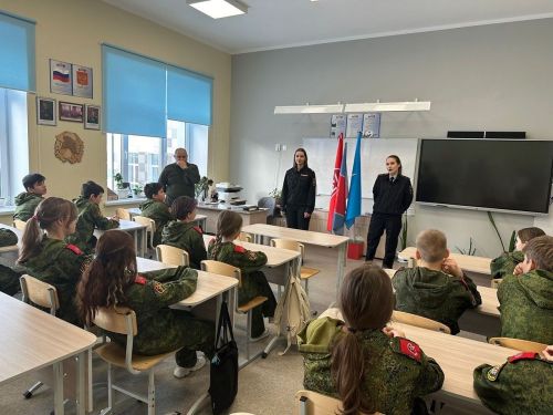Профориентация в Лаишевском районе: школьники встретились с полицейскими