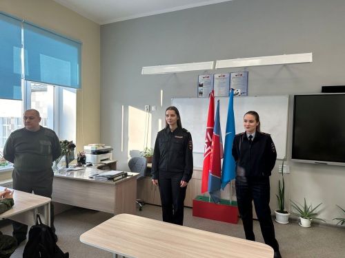 Профориентация в Лаишевском районе: школьники встретились с полицейскими