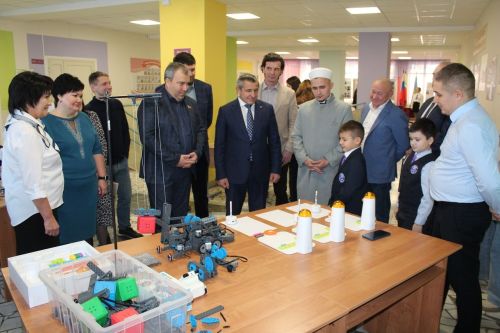 Большой юбилей в Лаишевском районе: Сокуровской школе исполнилось сто лет