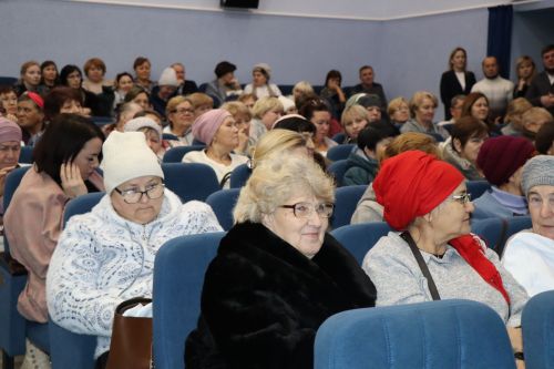 Глава Лаишевского района Ильдус Зарипов вручил награды волонтерам