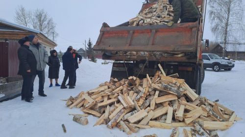 Жители Лаишевского района помогают друг другу в трудное время