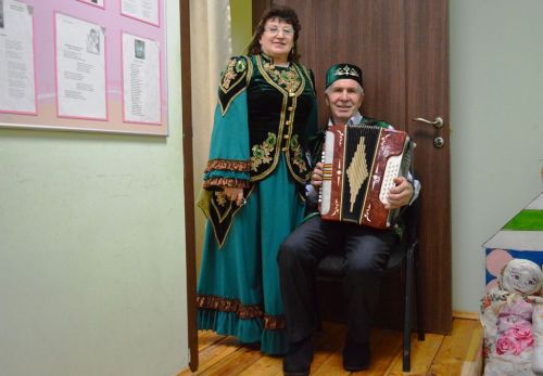 Встреча с жителями поселения началась с выставки