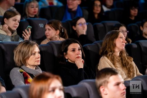 «Нельзя предавать память»: в Казани с успехом отгремела премьера «Нюрнберга»