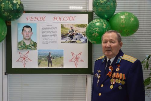В Лаишевском бассейне соревновались будущие защитники Отечества