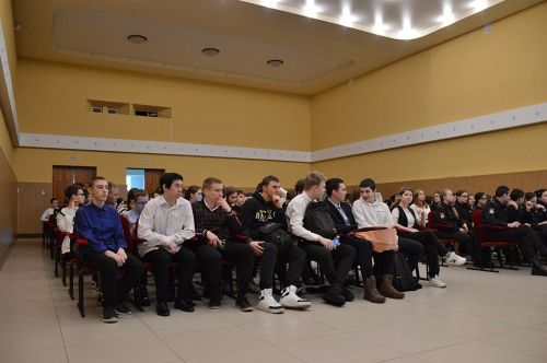 Есть такая профессия – Родину защищать