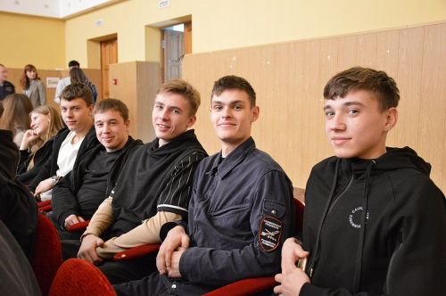 Есть такая профессия – Родину защищать