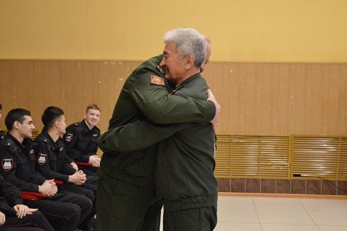 Есть такая профессия – Родину защищать