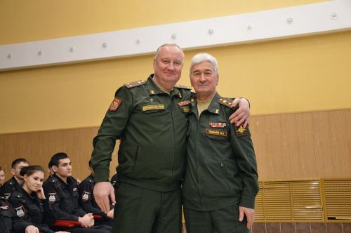 Есть такая профессия – Родину защищать