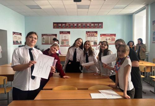 Более 70 человек собрались в Лаишеве на районный слет юных активистов