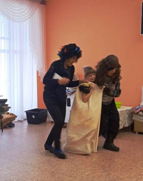 В Лаишеве творческие коллективы районного дома культуры отметили Святую Пасху