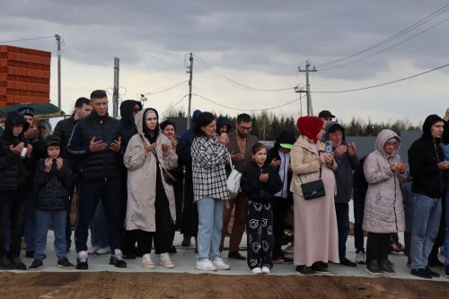 Большекабанское поселение продолжает праздновать Ураза-байрам