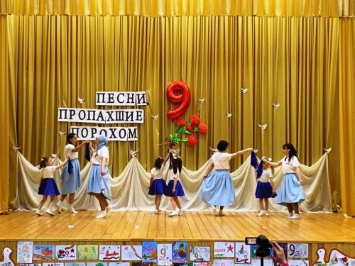 Более 140 воспитанников детских садов участвовали в районном фестивале «Песни, пропахшие порохом»