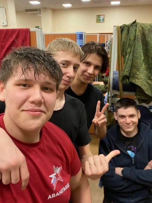 Лаишевские десятиклассники проходят учебные сборы по основам военной службы