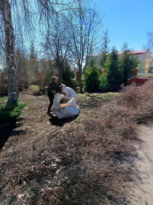 Участники субботника в Лаишеве делятся снимками с Камской новью
