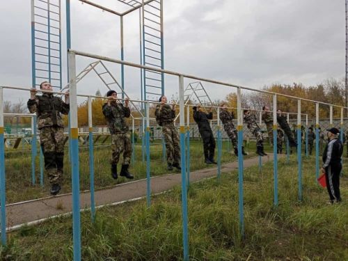 Лаишевские десятиклассники проходят учебные сборы по основам военной службы