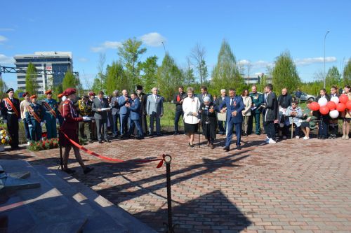 Новый памятник в селе Усады символизирует преемственность поколений