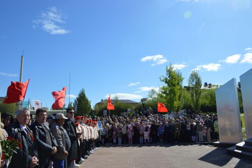 Новый памятник в селе Усады символизирует преемственность поколений