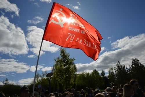 Новый памятник в селе Усады символизирует преемственность поколений