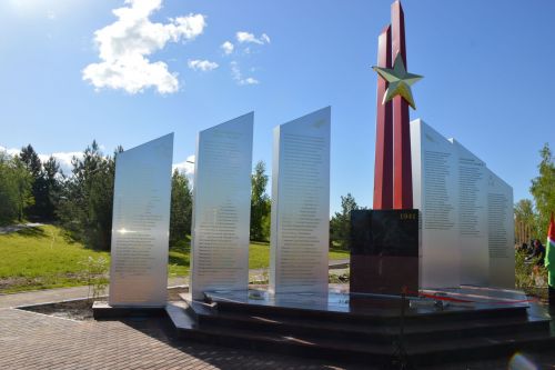 Новый памятник в селе Усады символизирует преемственность поколений