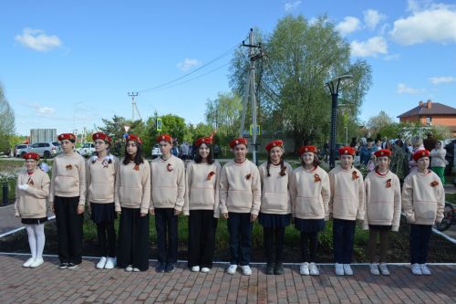 Новый памятник в селе Усады символизирует преемственность поколений