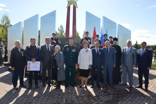 Новый памятник в селе Усады символизирует преемственность поколений