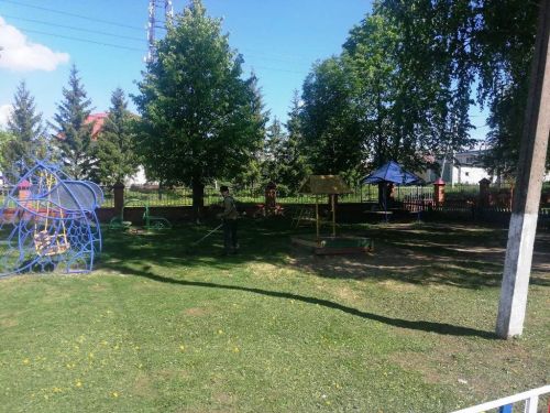 Субботник в Лаишеве продолжается