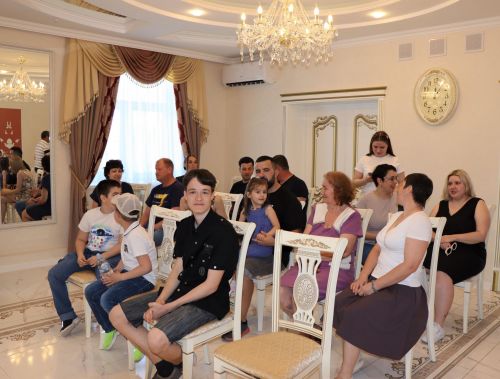 В отделе ЗАГС Лаишевского района поздравляли с 50-летием свадьбы Манаховых Андрея и Галину
