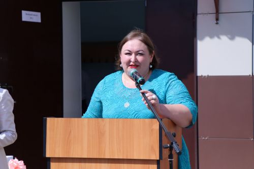 Прошел последний звонок в Лаишевской гимназии №1