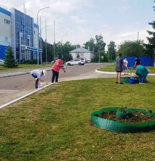 Лаеш балалар йорты генераль җыештыруга чыкты
